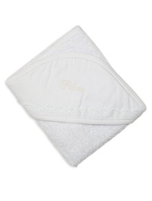 TOALLON CON CAPUCHA CON BRODERIE Y BORDADO